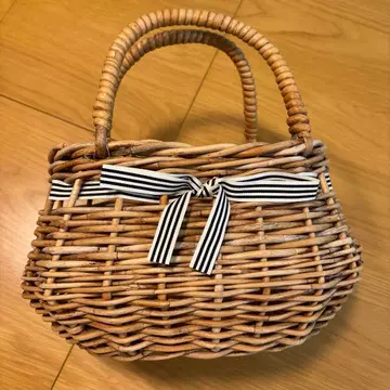 라탄 스트라이프 리본 포함 바스켓백