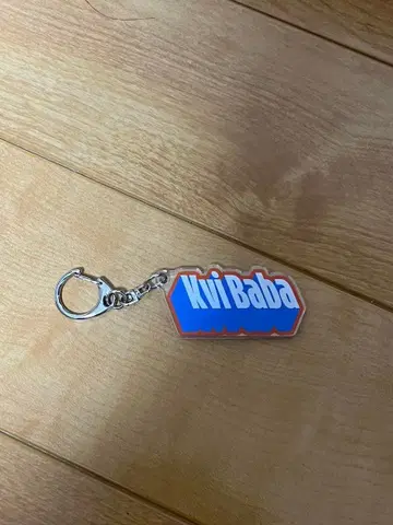 Kvi Baba 아크릴 키링