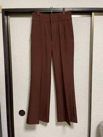 SHIKITARI PINTUCK MEGA FLARE SLACKS