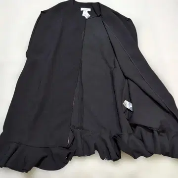 HYEON 헤 하자품 미착용 택 포함 머메이드 프릴 원피스 코트