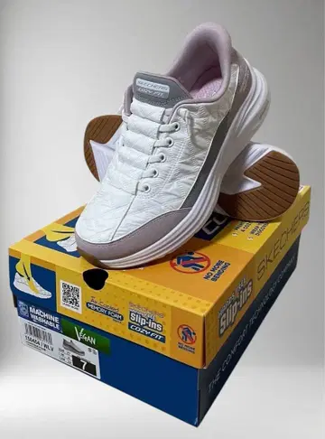 새상품 스케쳐스 슬립인 핸즈프리 화이트/핑크 24cm