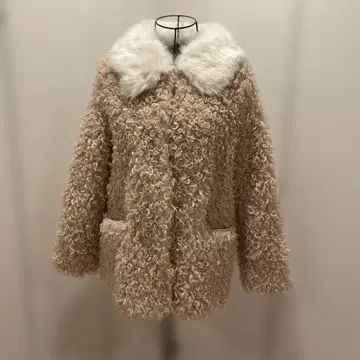 에피누 epine 보아 코트