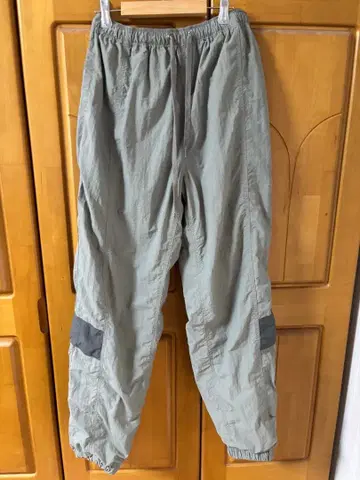 그레이 워크 팬츠 신축성 허리 가격 인하 협상 가능