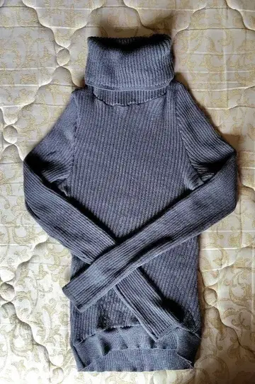 anana 울 100% 터틀넥 스웨터 그레이