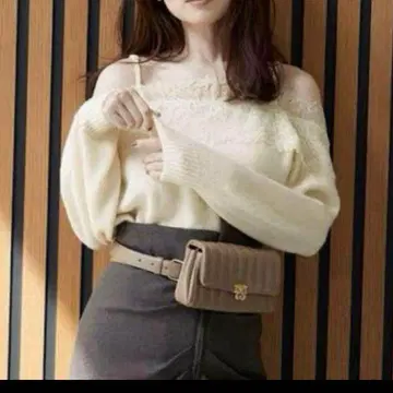 레이스 트리밍 니트 풀오버