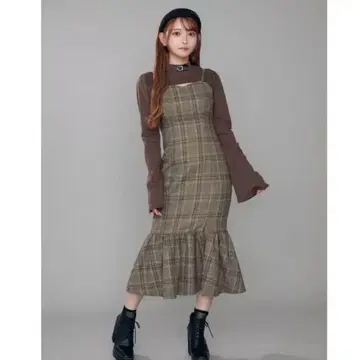 EATME 컷 아웃 머메이드 스커트 원피스