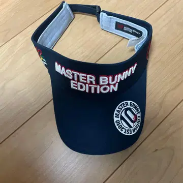 MASTER BUNNY EDITION 바이저 네이비