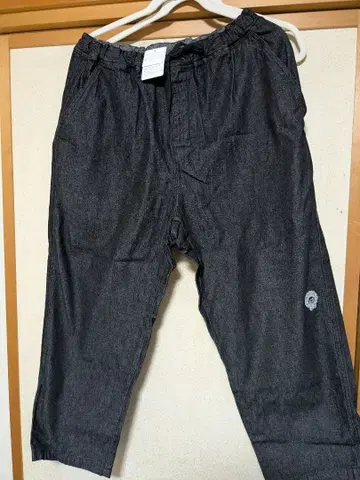 드럭 스토어즈 자수 블랙 청바지 미사용