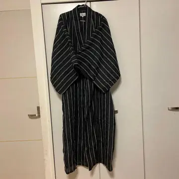 빛나는 줄무늬 블랙 유카타 M 사이즈