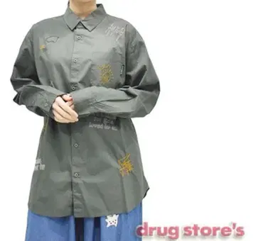 F/drug store's/자수 장식 긴팔 버튼업 셔츠 (카키)