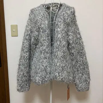 택 포함 미사용 새상품 에이미 이스트 월 그레이 비즈 장식 가디건 F