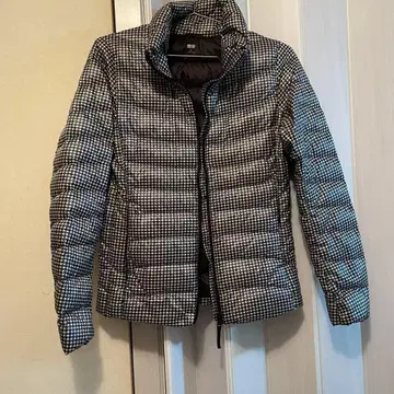 체크 유니클로 울트라 라이트 다운 자켓