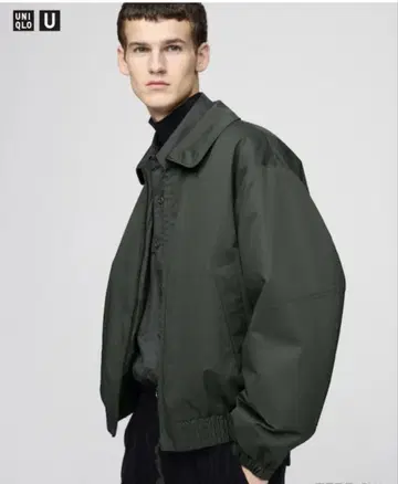 유니클로 U UNIQLOU 퍼프테크 숏 블루종 OLIVE L