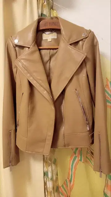 마이클코어스 합성 피혁 라이더 자켓