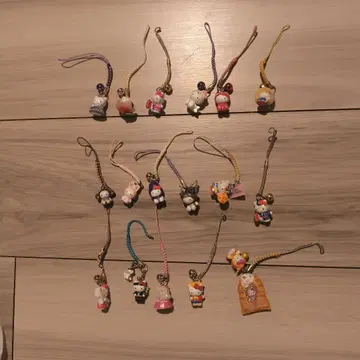 헬로키티 끈 달린 스트랩 묶음 판매