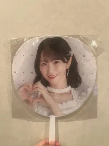 =LOVE 이코러브 노구치 이오리 8주년 투어 부채