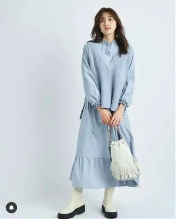 저스길리티 숏 베스트 부착 원피스