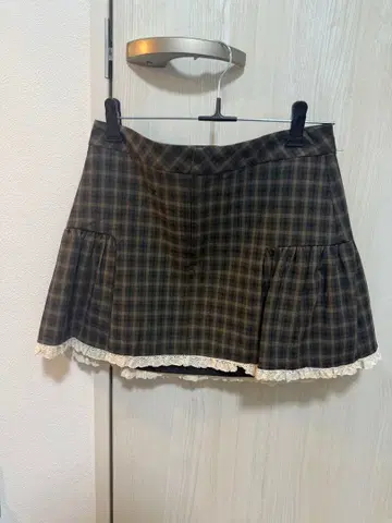 ZARA 새상품 체크 무늬 플레어 스커트 XS