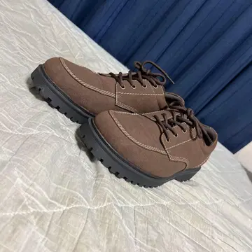 브라운 레이스업 슈즈