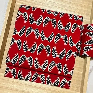 리본 같은 나비 패턴, 염색풍 나고야 오비(약 24cm) 나비 총집합