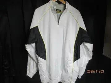 ZETT 제트 하프 지퍼 점퍼