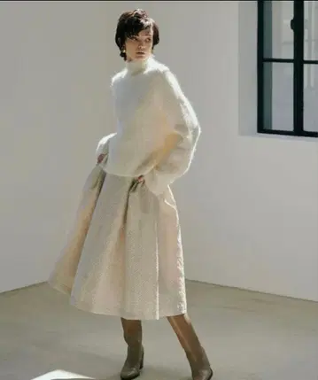 Mila Owen 미라 오웬 보틀넥 알파카 혼방 골지 니트 풀오버