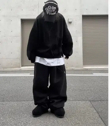 YACA  베이직 오버 맨투맨