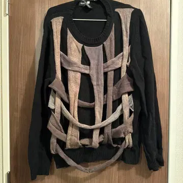 유니크 레이어드 디자인 블랙 니트 스웨터