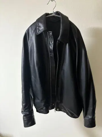 [ 초초초특가 ] 램 가죽(천연 가죽) 새상품 studios 가죽 자켓