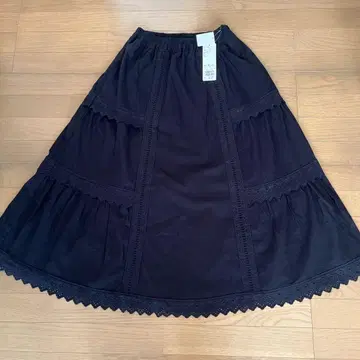 절개 레이스 페치 스커트 사만사 모스모스