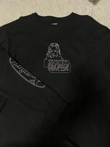 X-girl 블랙 롱 슬리브 상의