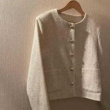 화이트 노카라 자켓 M 골드 버튼 가을 봄