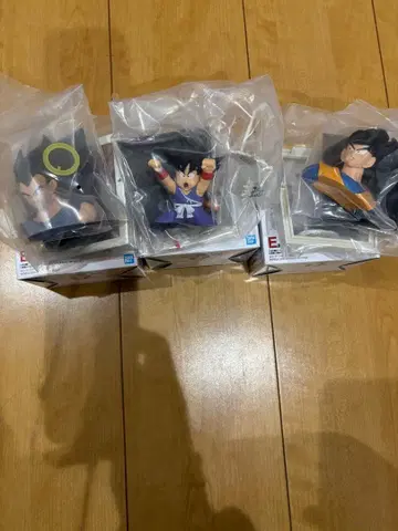 제일복권 드래곤볼 40th ~그 첫 번째~ E상 만화 스트럭처 3종