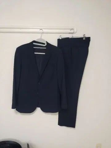 유니클로 수트 셋업 블랙
