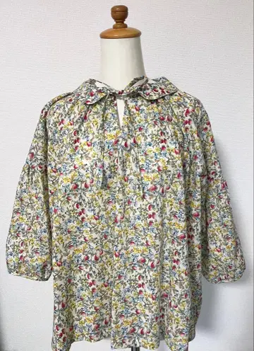 오리지널 면 스트로베리 돌먼 소매 블라우스