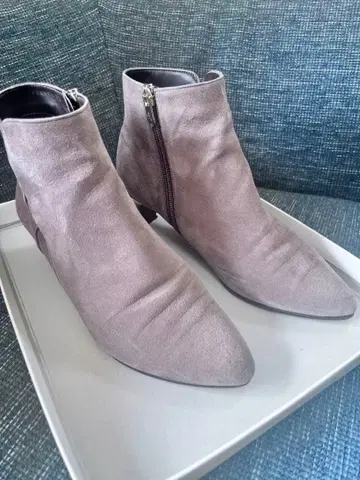 긴자 카네마츠 그레이 스웨이드 사이드 지퍼 부츠 배송비 포함