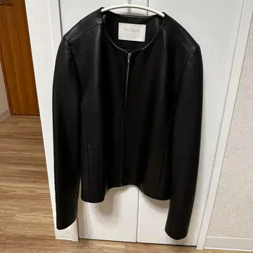 Bailey 블랙 가죽 자켓 새상품급