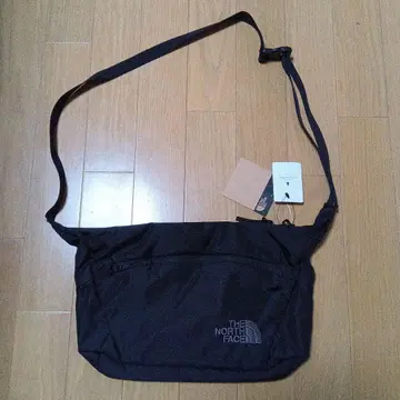 THE NORTH FACE 블랙 숄더백