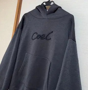 COEL 차콜 그레이 루즈핏 후드티