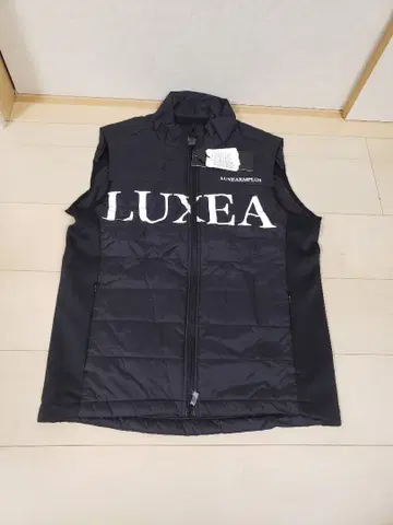 새상품 럭스 에이케이엠 플러스 아우터 패딩 자켓 골프웨어 베스트