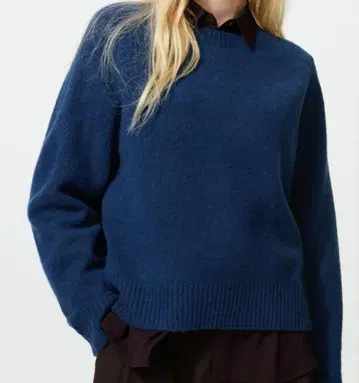 유니클로 수플레 얀 크루넥 스웨터 택없는 새상품