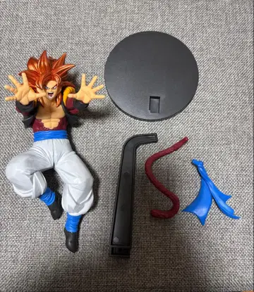 BLOOD OF SAIYANS 초사이어인 4 오지터 피규어