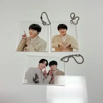 2 코이즈미 히카루사키 손가락질 아크릴 키링