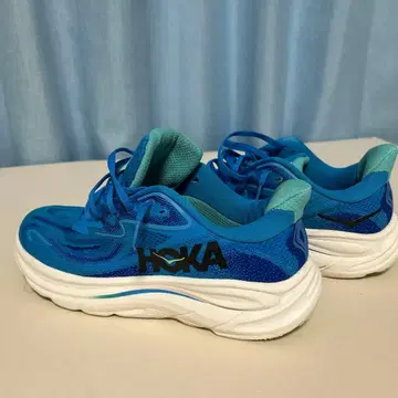 호카 클리프톤 10 러닝화 27cm 파랑