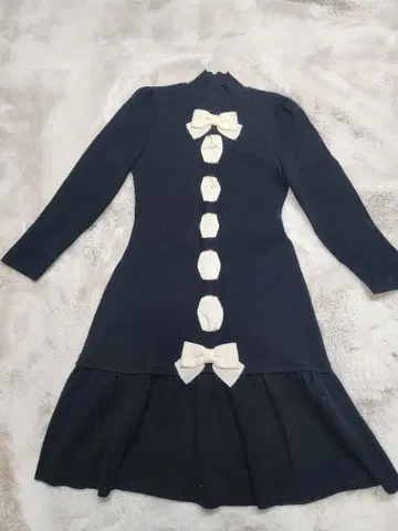 엠즈 그레이시 니트 원피스