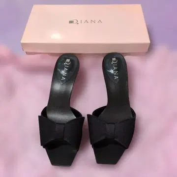 DIANA 블랙 리본 뮬