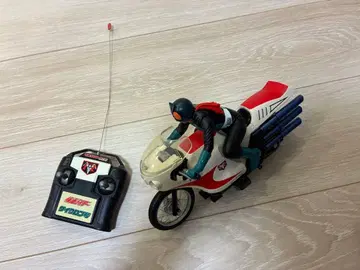 가면라이더 바이크 피규어 리모컨 포함