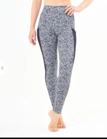 SUKALA 레깅스 M 사이즈