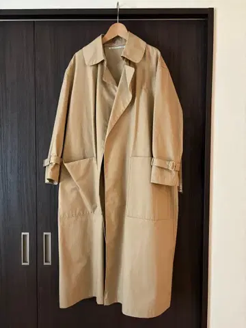 Tenne Handcrafted Modern 스텐카라 코트