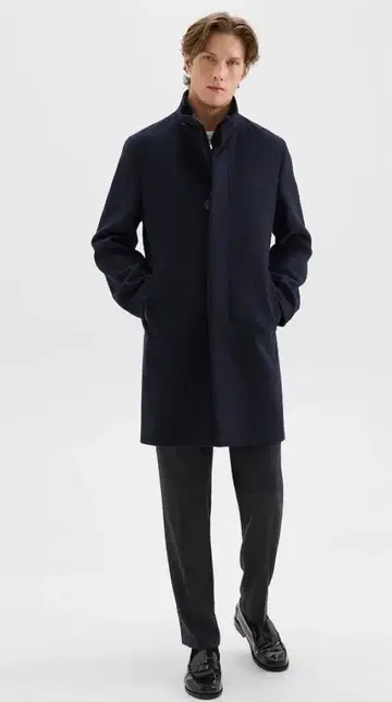 띠어리 스테디셀러 인기 스탠드 코트 BELVIN 8.4만 네이비